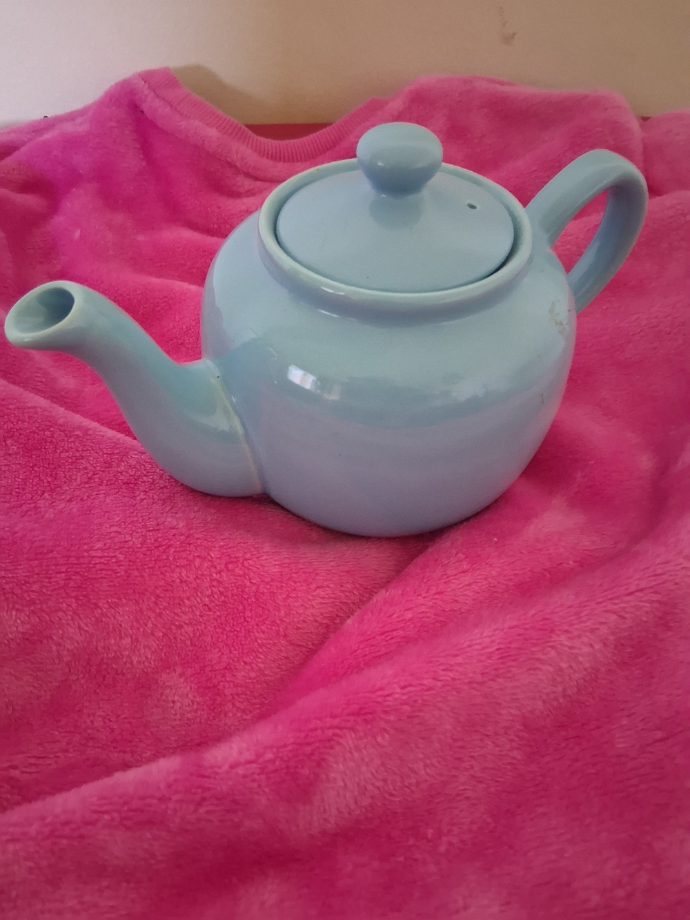 Glossy Light Blue Ceramic Teapot - Picture 3 of 7